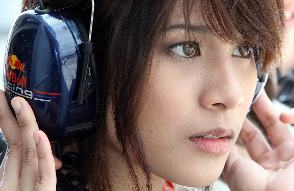 GIRLS