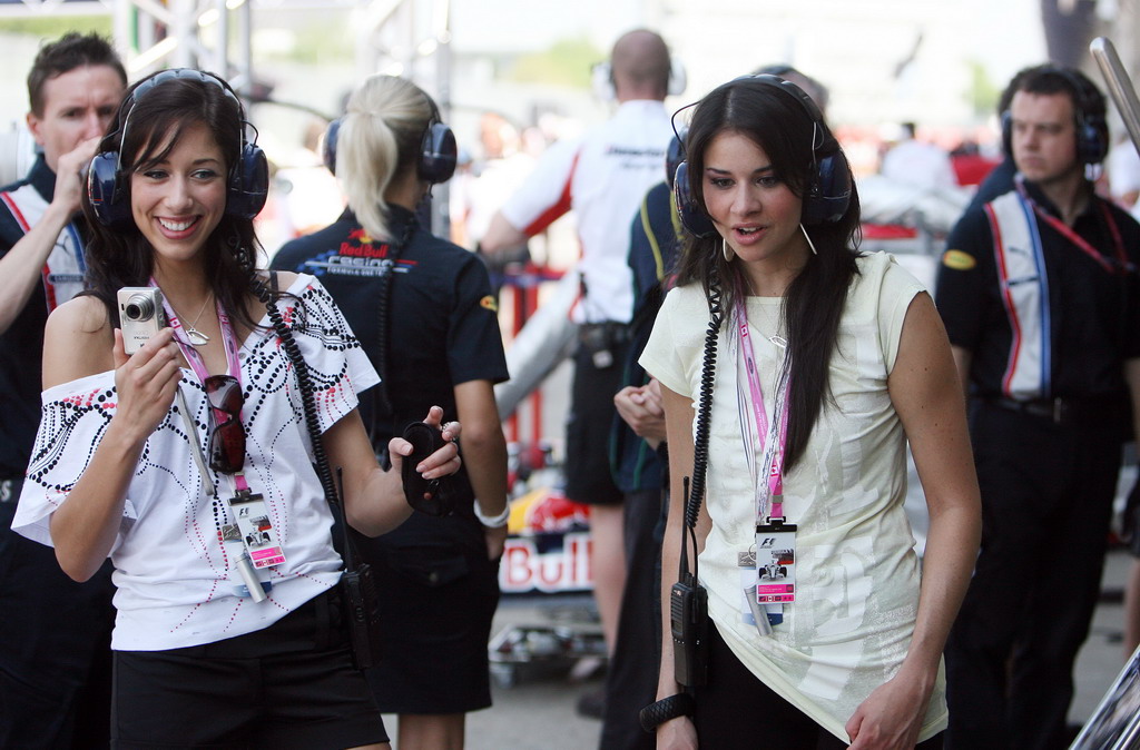 GIRLS