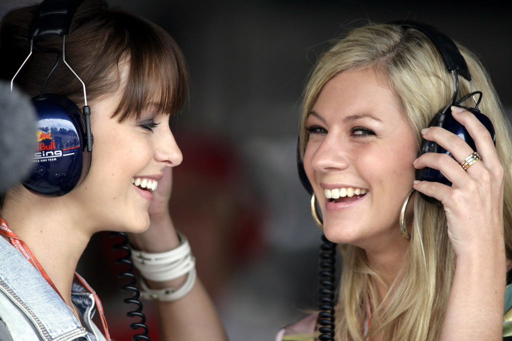 GIRLS