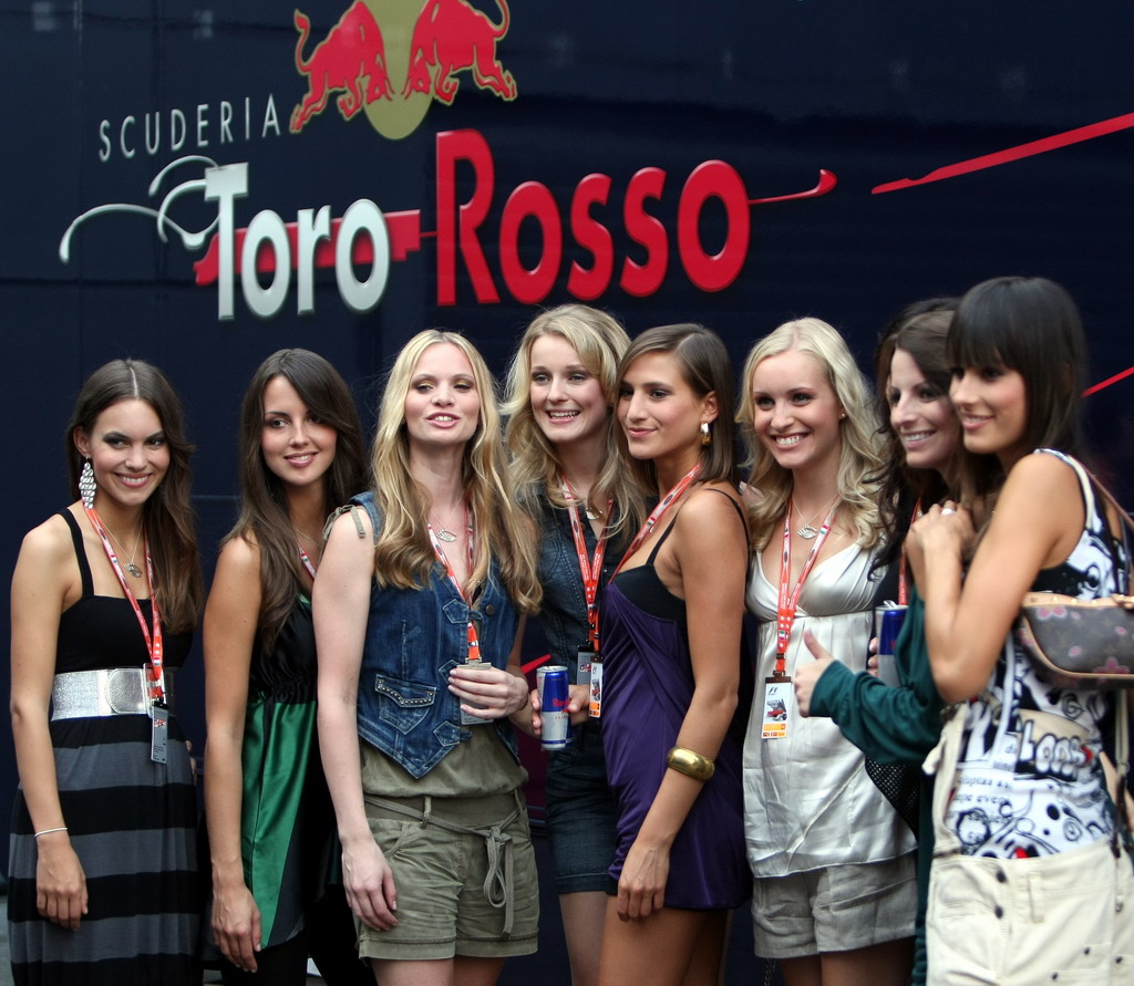GIRLS