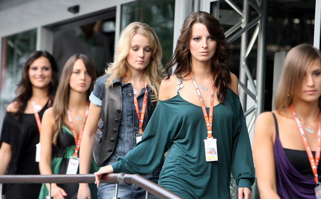 GIRLS