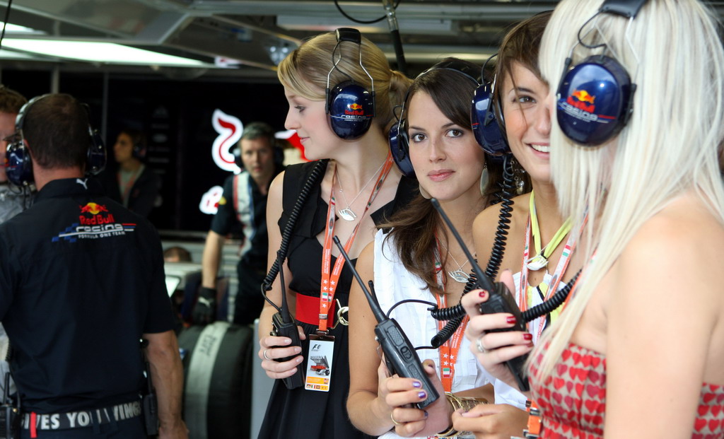 GIRLS