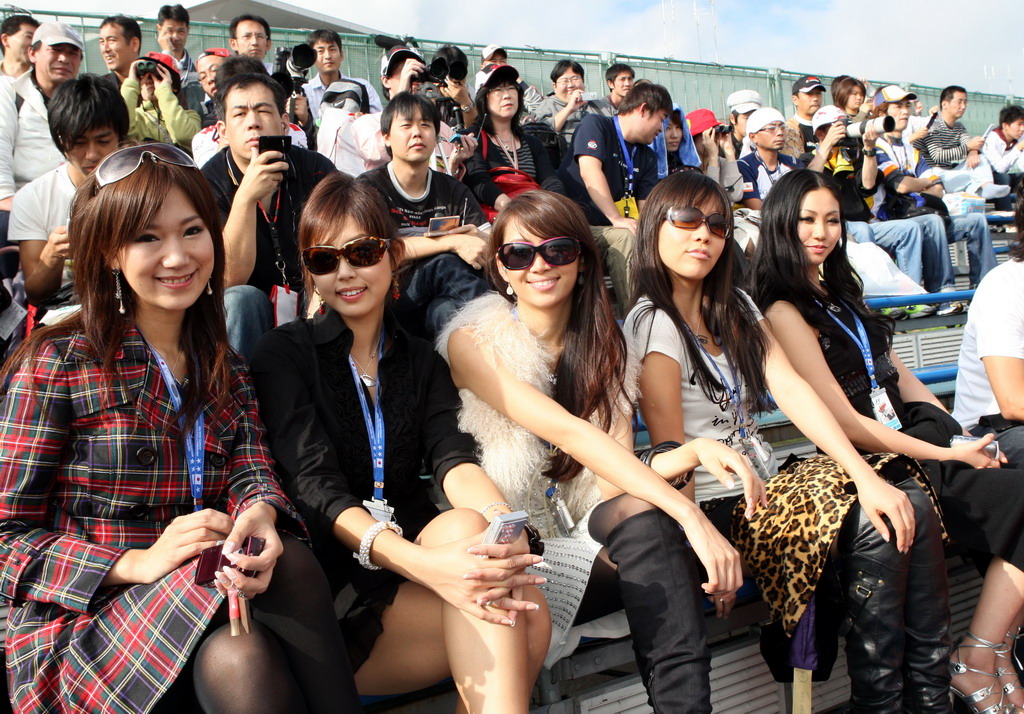 GIRLS