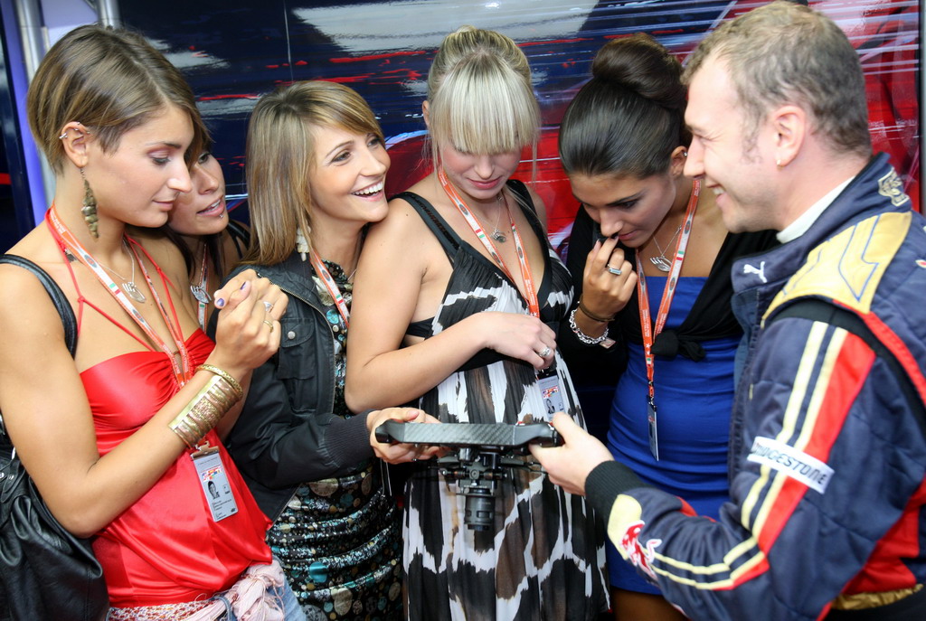 GIRLS