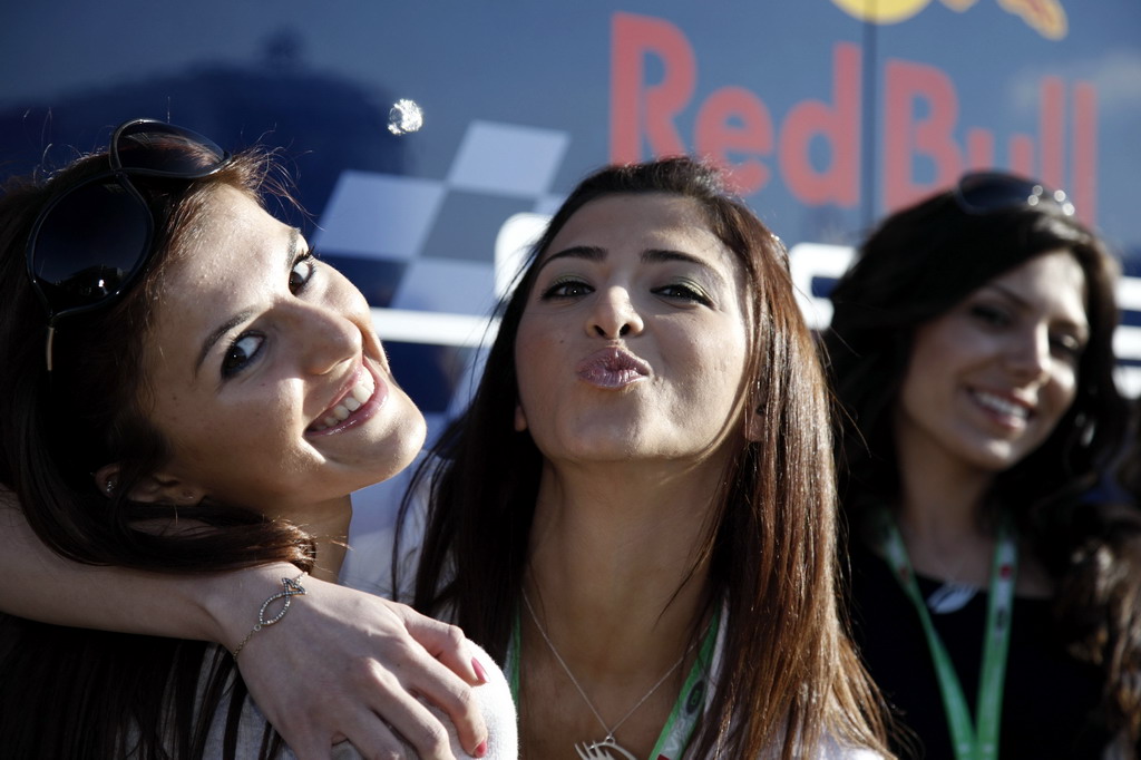 GIRLS