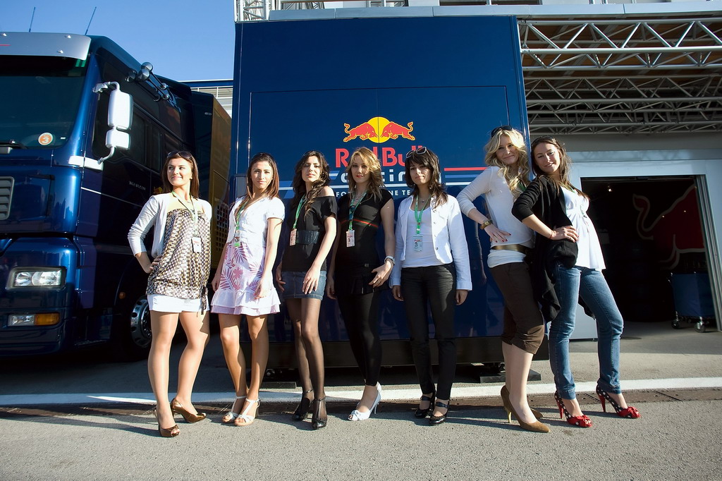 GIRLS