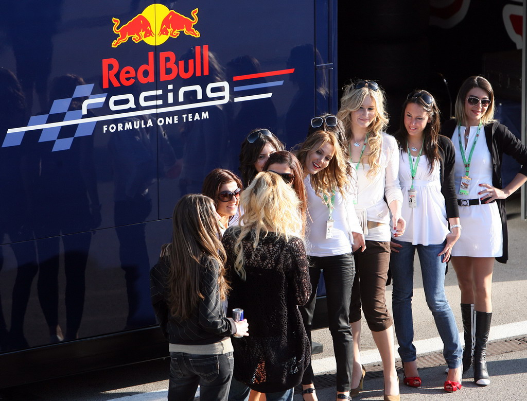 GIRLS