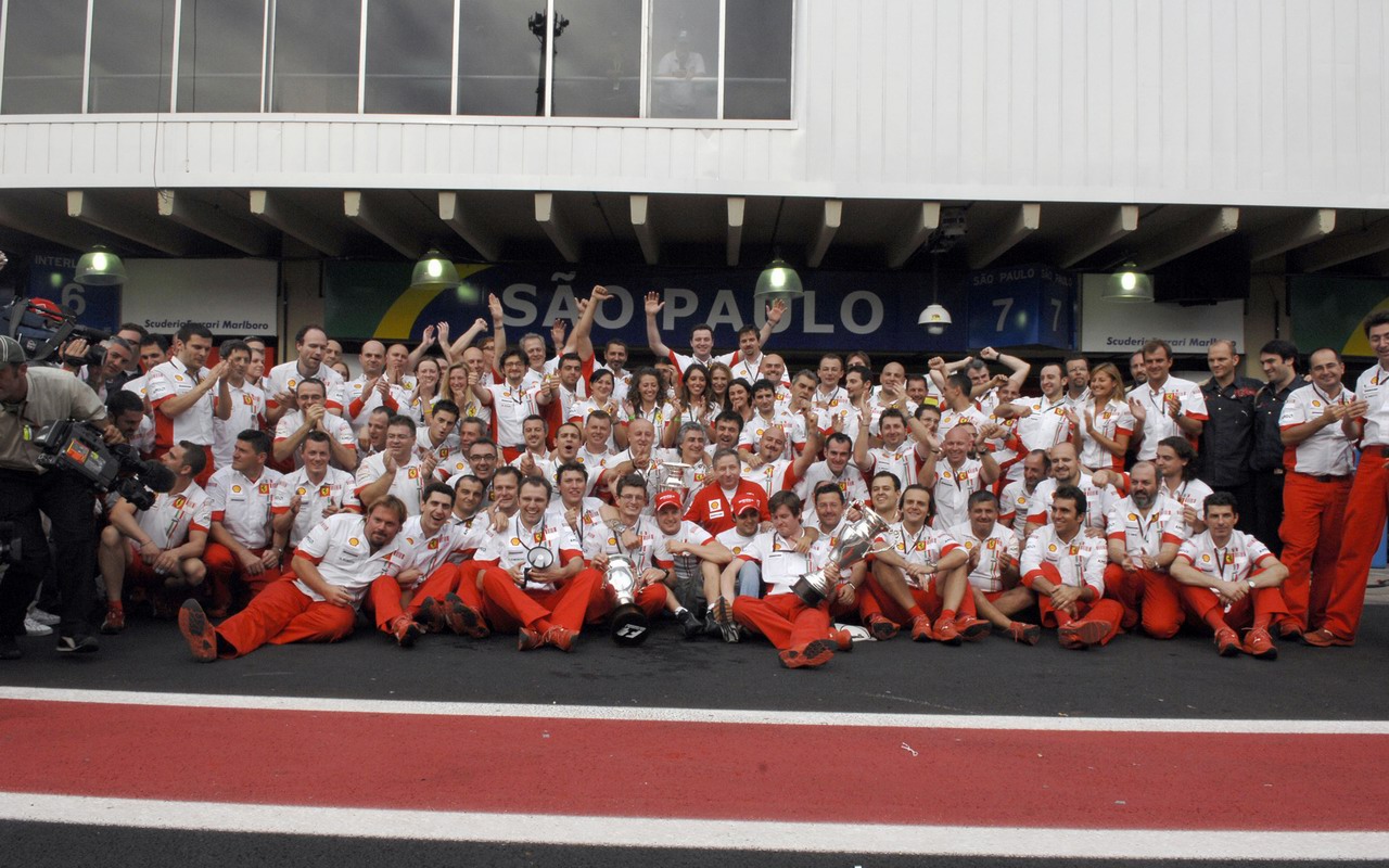 RAIKKONEN CAMPIONE DEL MONDO 1280x800