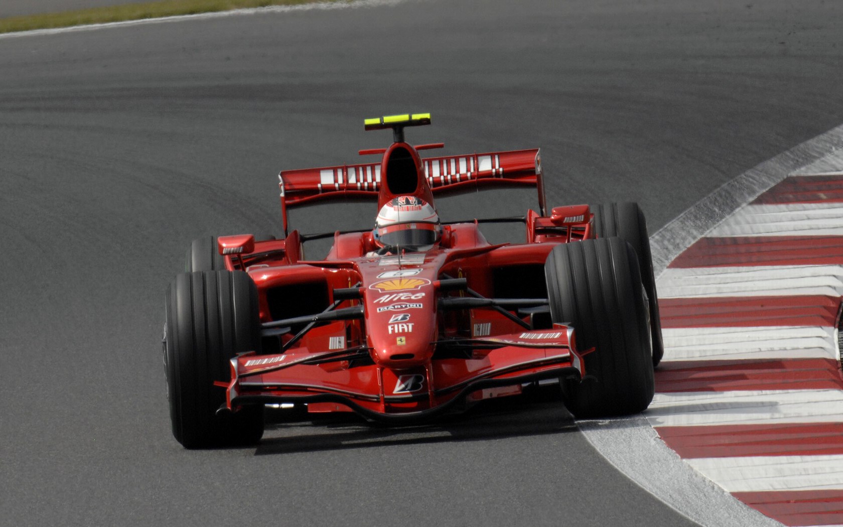RAIKKONEN CAMPIONE DEL MONDO 1680x1050
