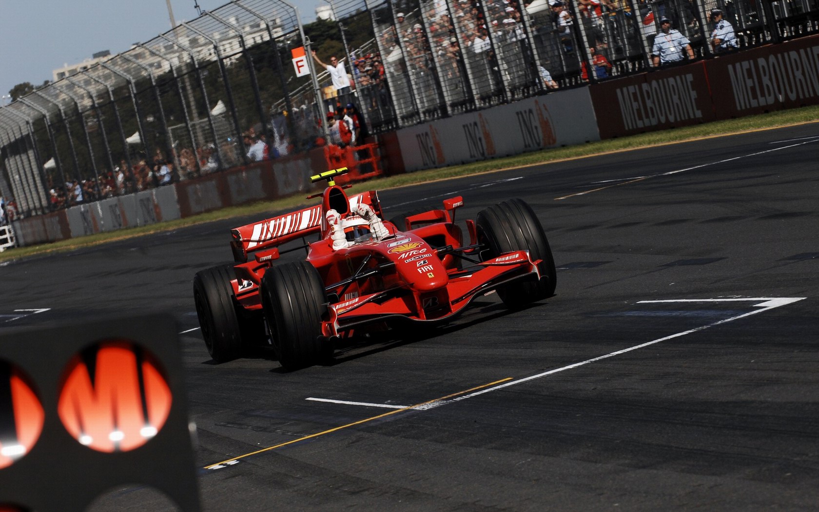 RAIKKONEN CAMPIONE DEL MONDO 1680x1050