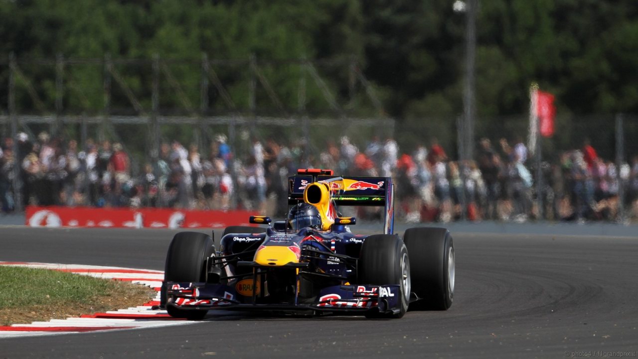 SEBASTIAN VETTEL WORLD CHAMPION 2010 1280x720
