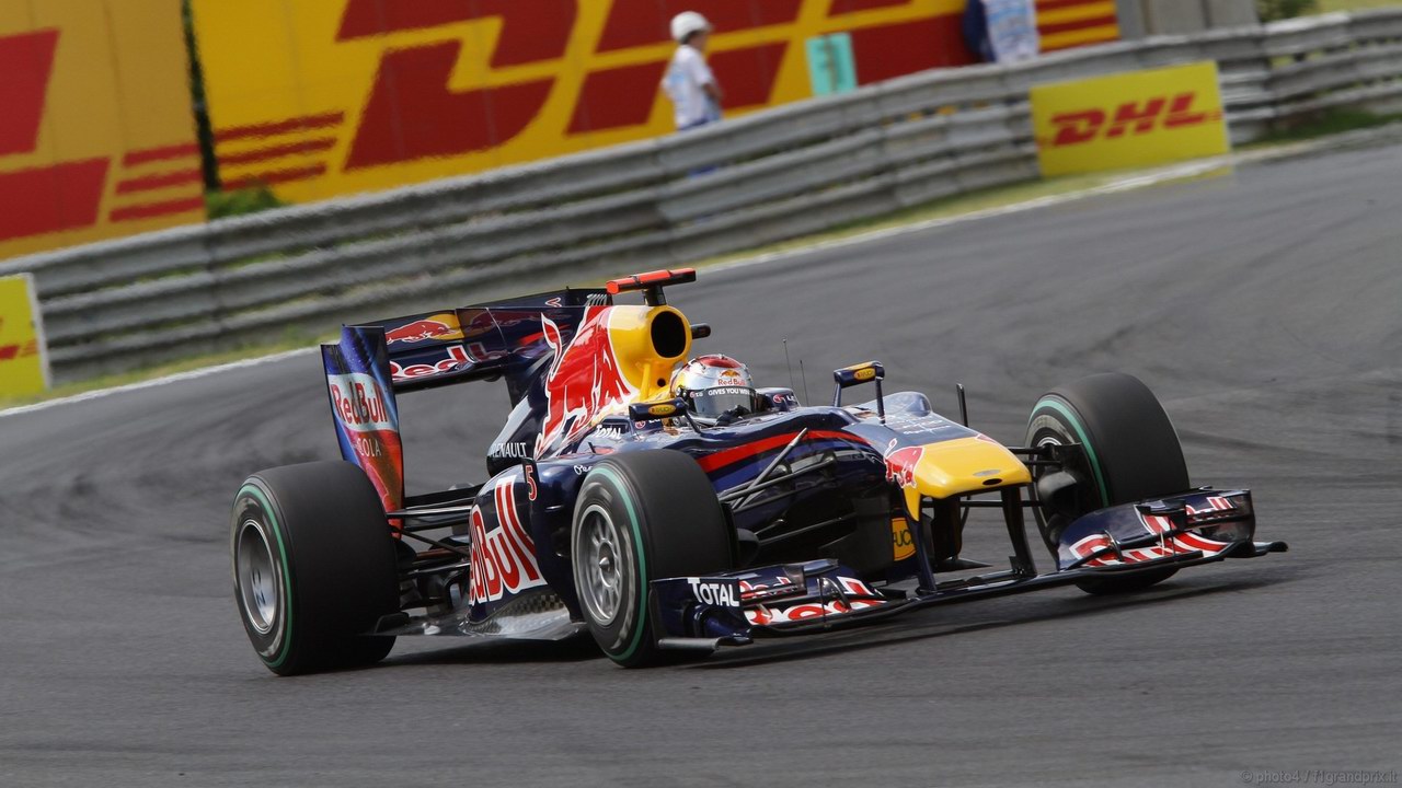 SEBASTIAN VETTEL WORLD CHAMPION 2010 1280x720