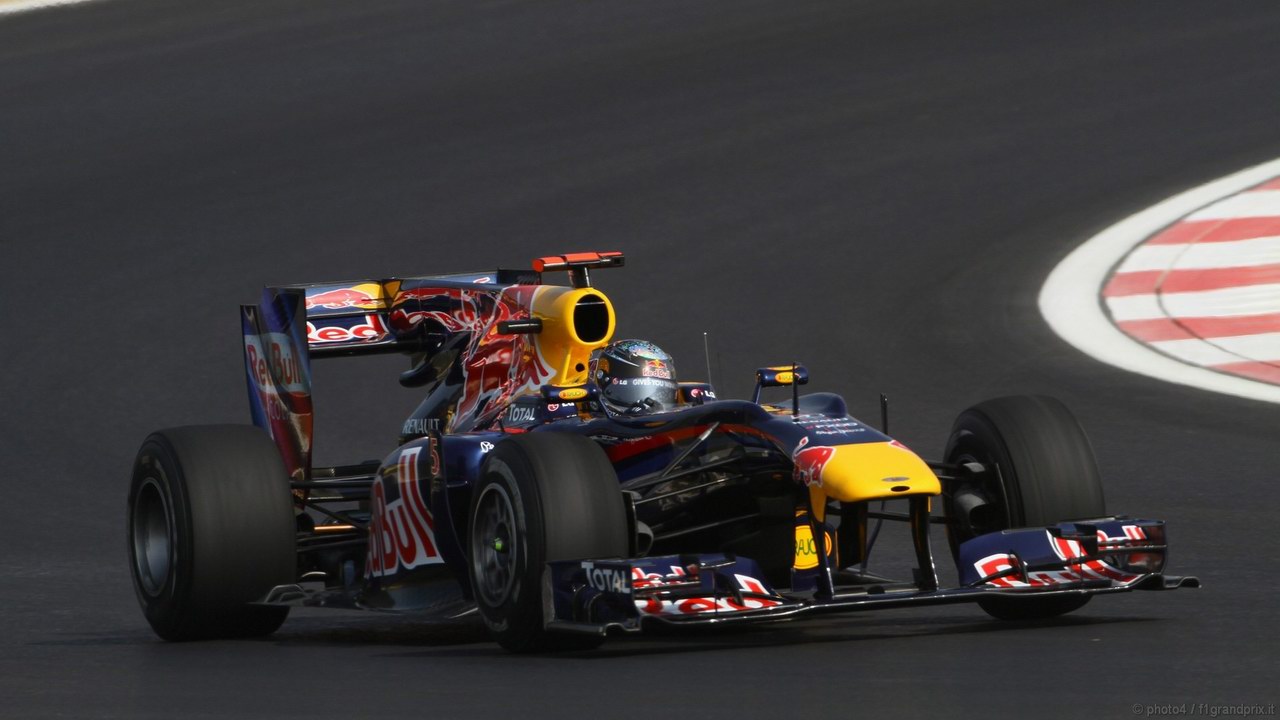 SEBASTIAN VETTEL WORLD CHAMPION 2010 1280x720
