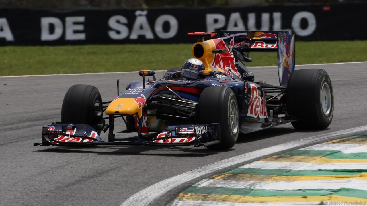 SEBASTIAN VETTEL WORLD CHAMPION 2010 1280x720