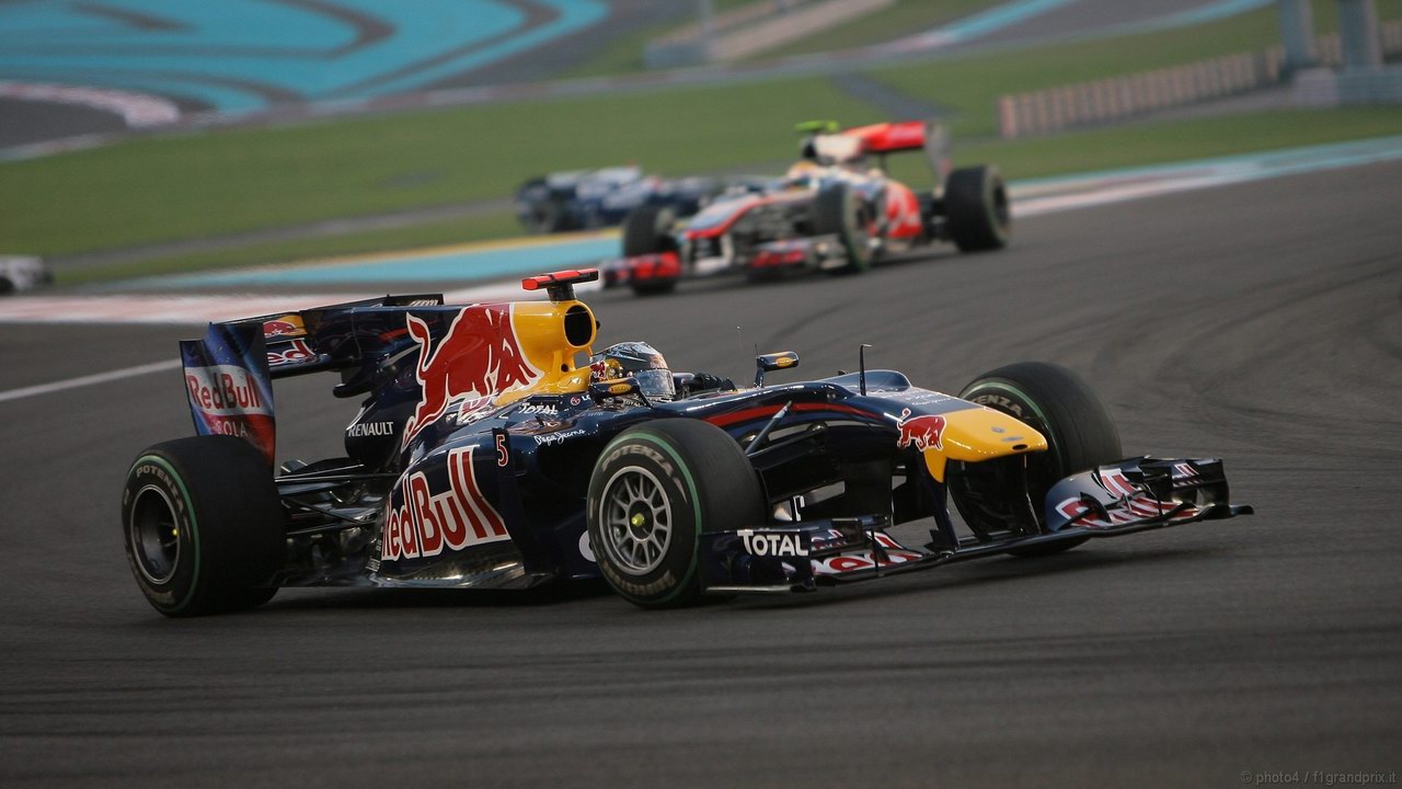 SEBASTIAN VETTEL WORLD CHAMPION 2010 1280x720