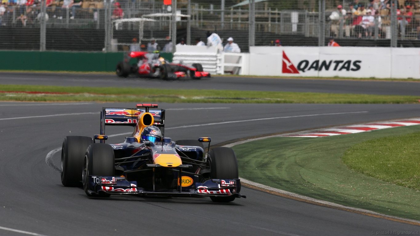 SEBASTIAN VETTEL WORLD CHAMPION 2010 1366x768