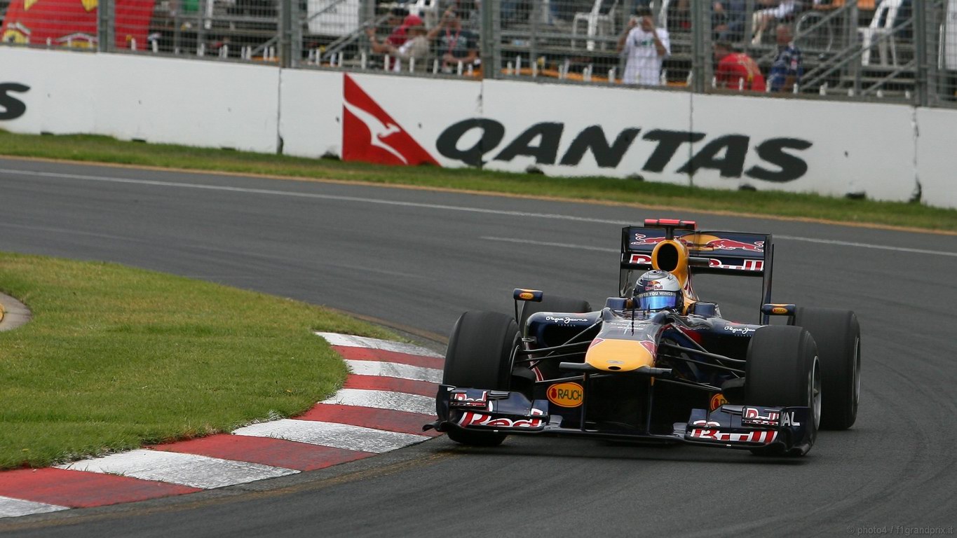 SEBASTIAN VETTEL WORLD CHAMPION 2010 1366x768