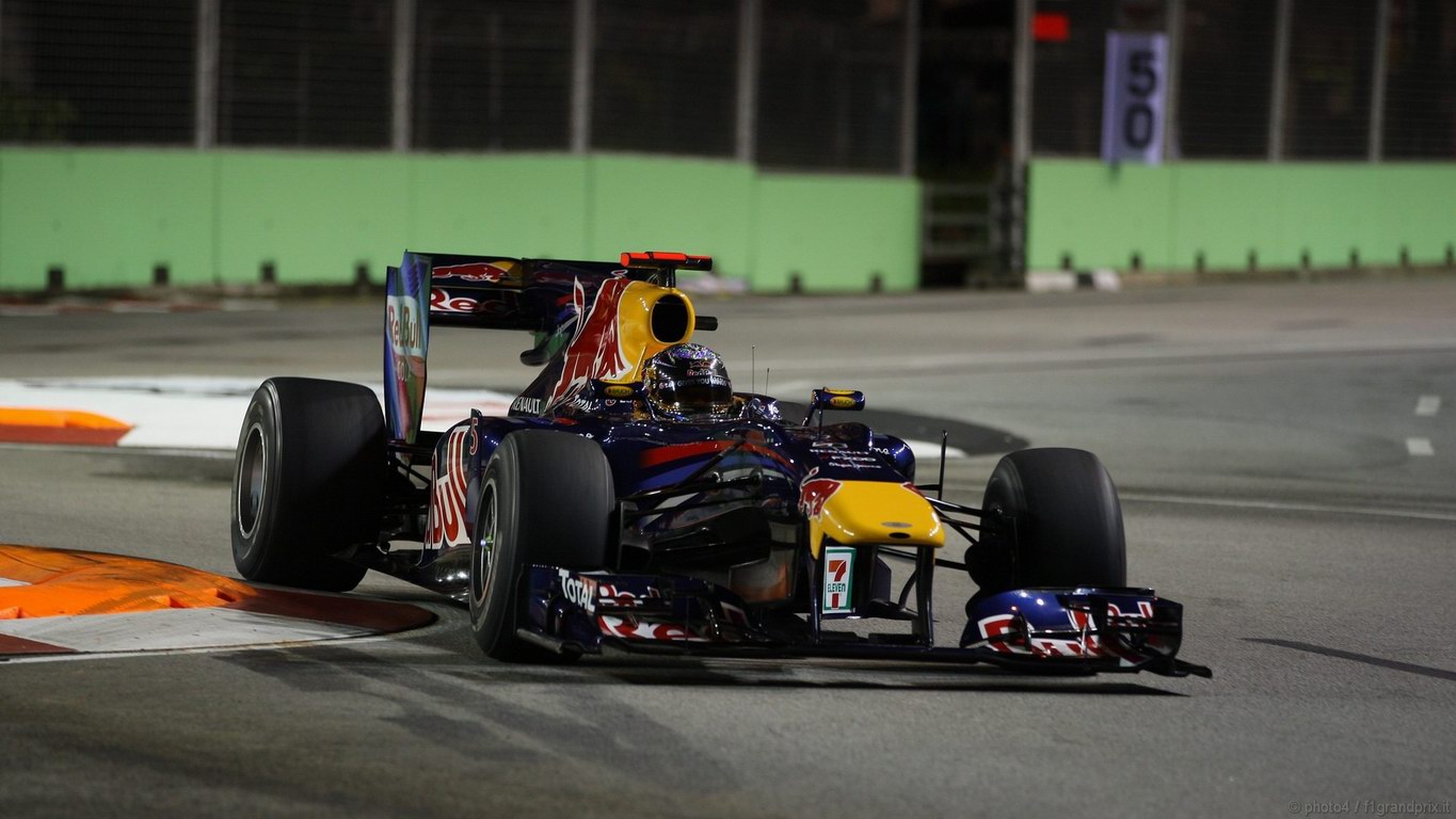 SEBASTIAN VETTEL WORLD CHAMPION 2010 1366x768