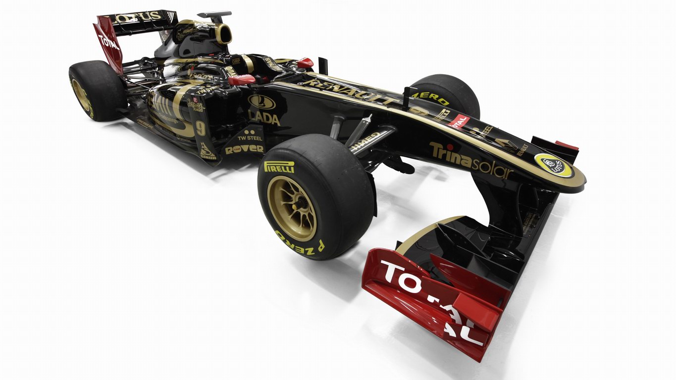 Lotus Renault R31 1366x768