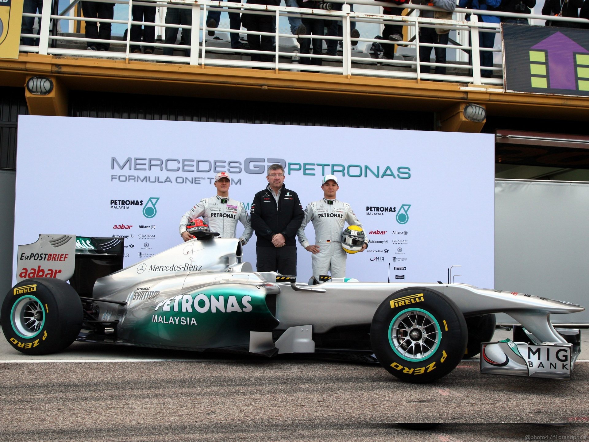 Mercedes MGP W02 1920x1440