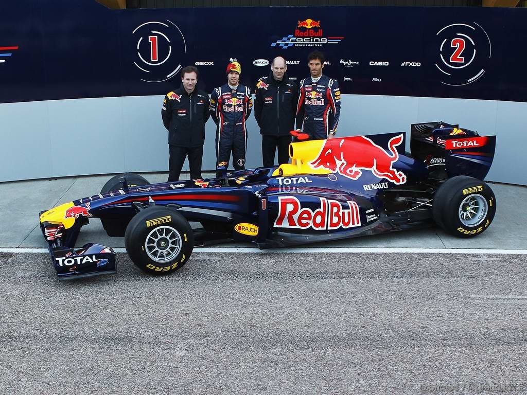 Red Bull RB7 1024x768