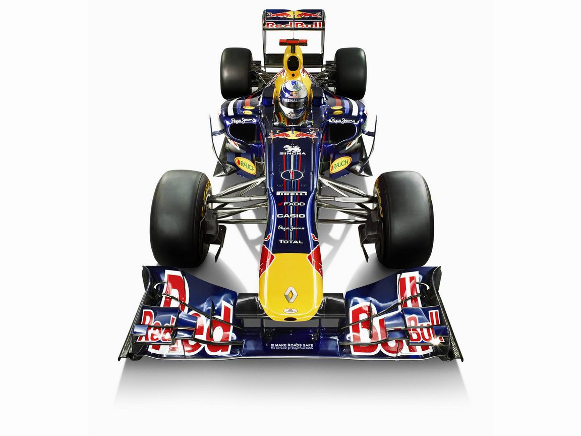 Red Bull RB7 1152x864