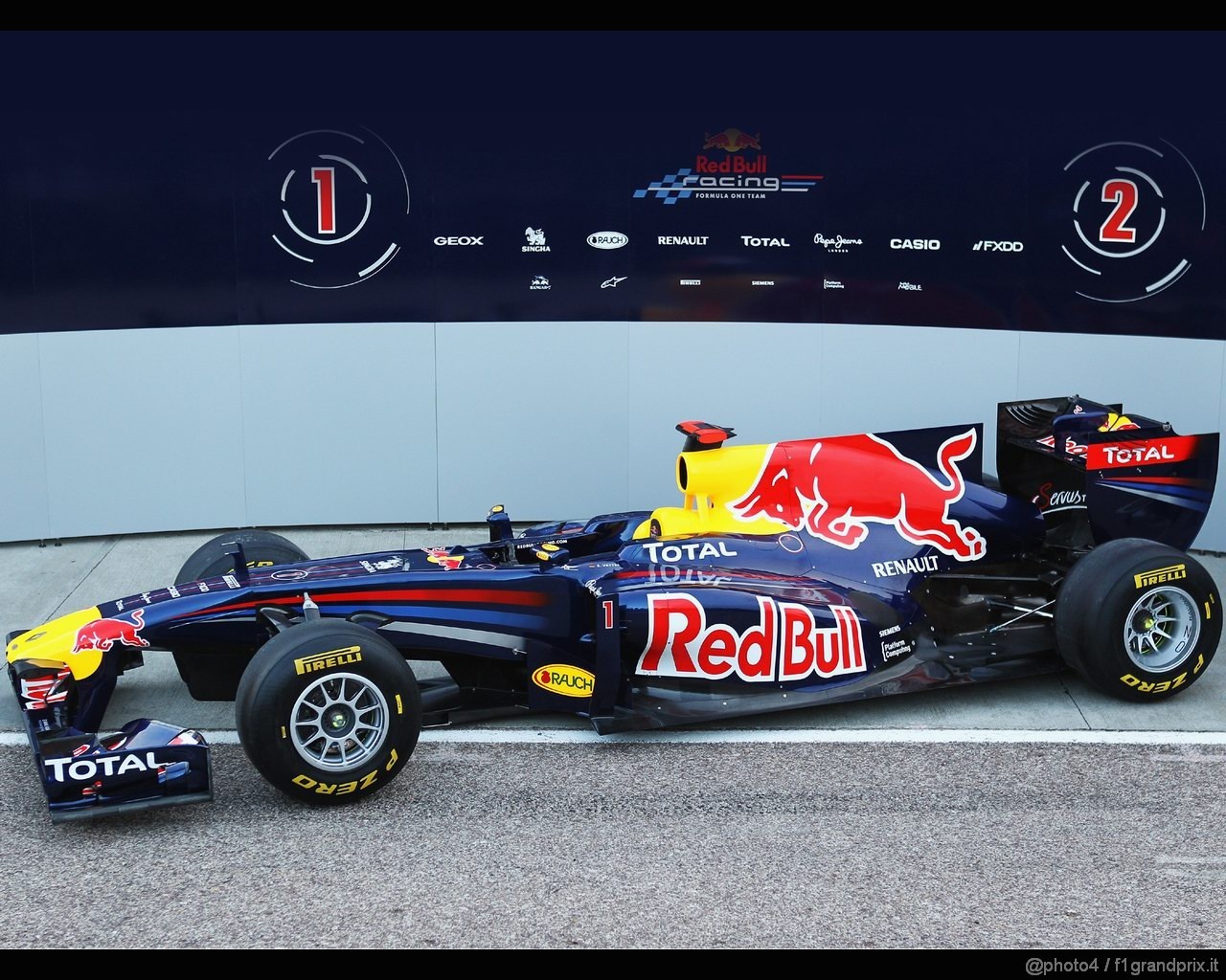 Red Bull RB7 1280x1024