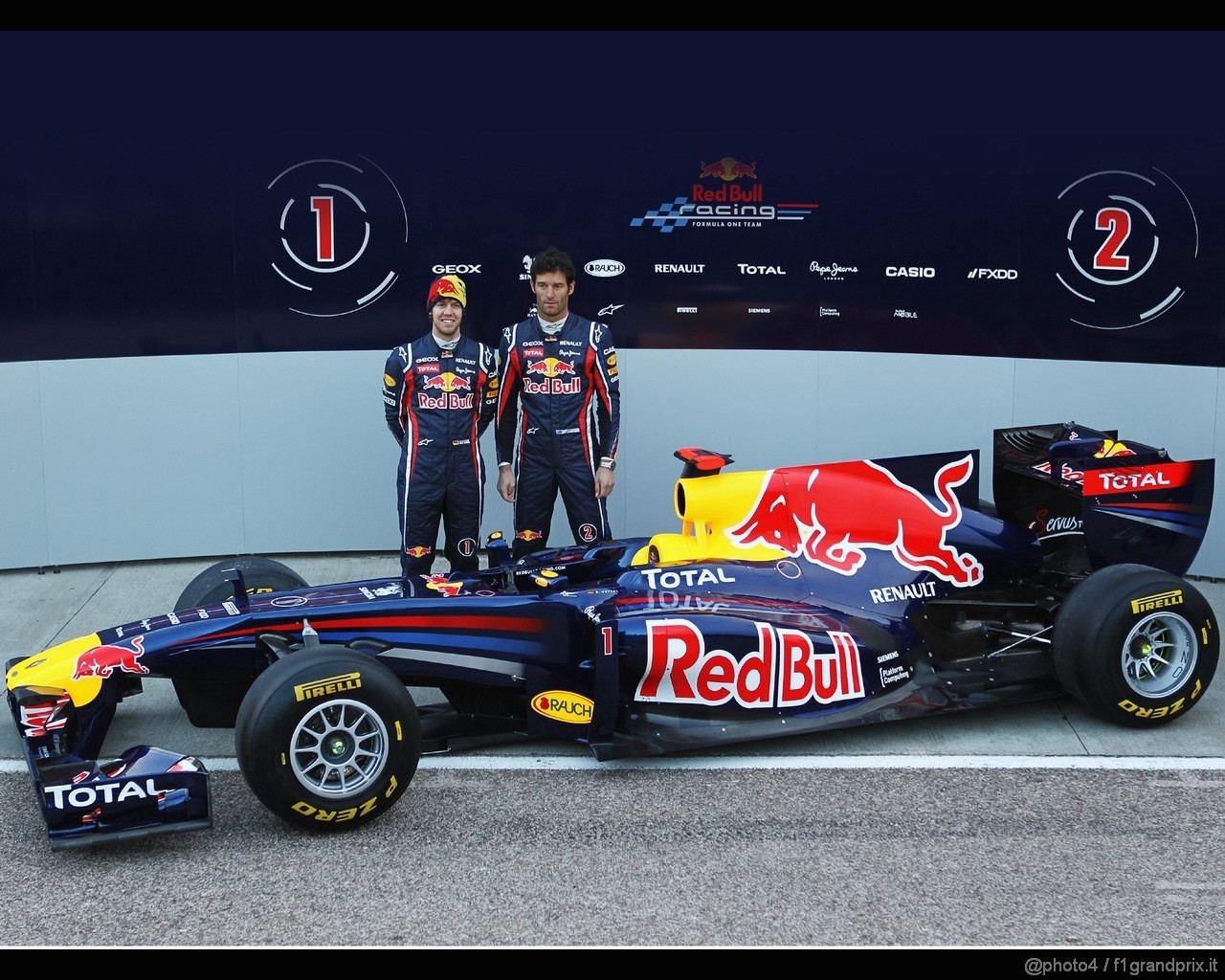 Red Bull RB7 1280x1024