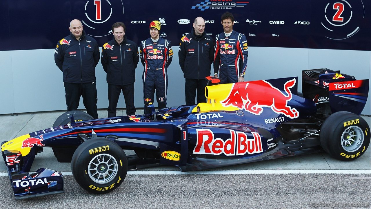 Red Bull RB7 1280x720