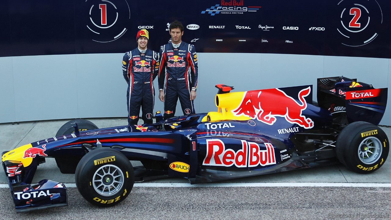 Red Bull RB7 1280x720