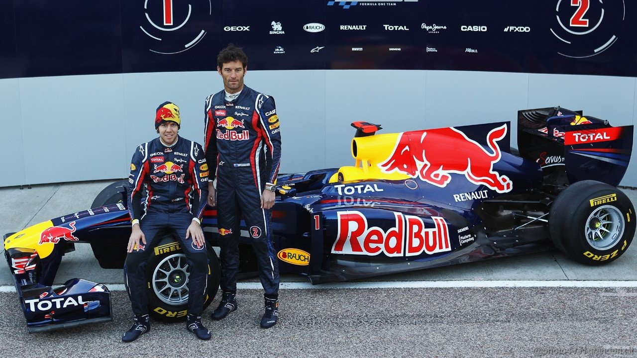 Red Bull RB7 1280x720