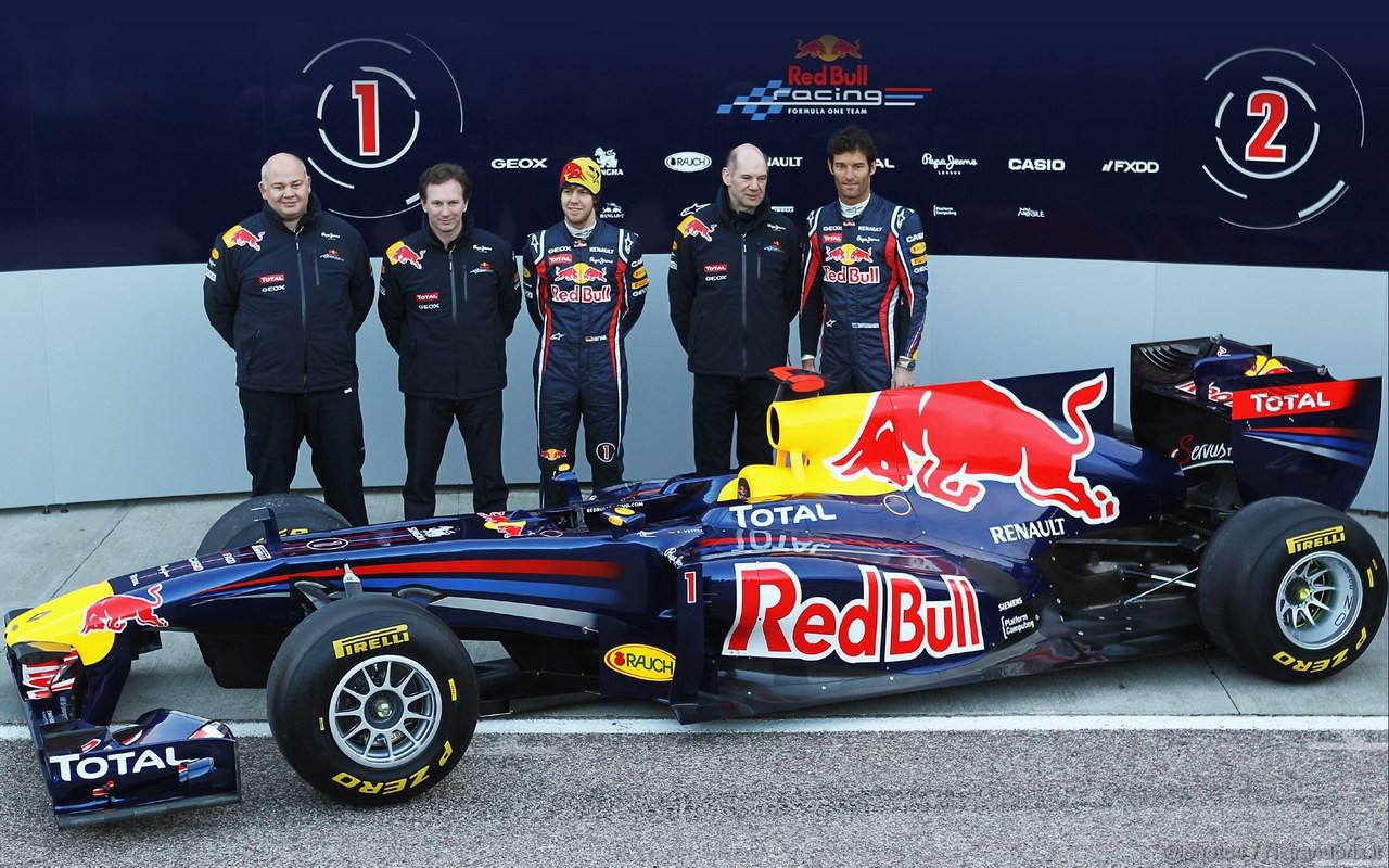 Red Bull RB7 1280x800