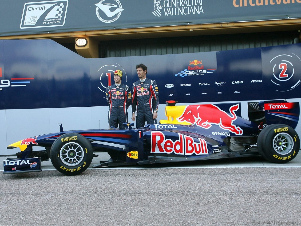 Red Bull RB7 1280x960