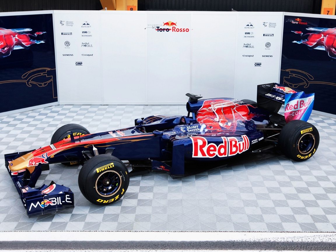 Toro Rosso STR 2011 1152x864