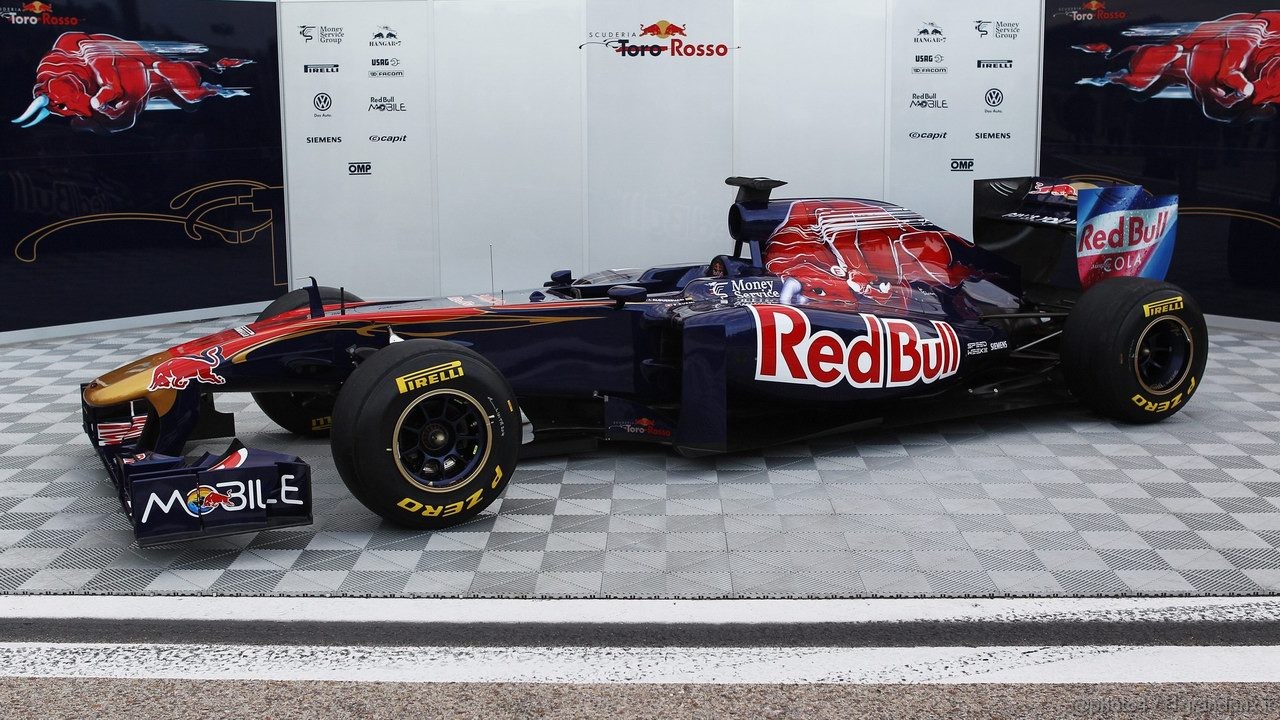 Toro Rosso STR 2011 1280x720