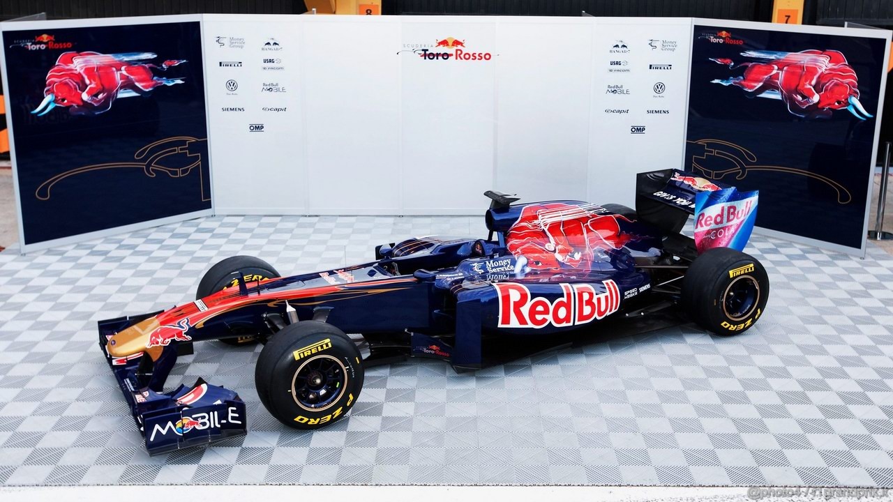 Toro Rosso STR 2011 1280x720