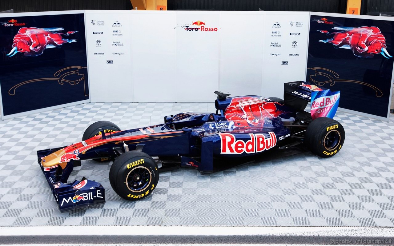 Toro Rosso STR 2011 1280x800