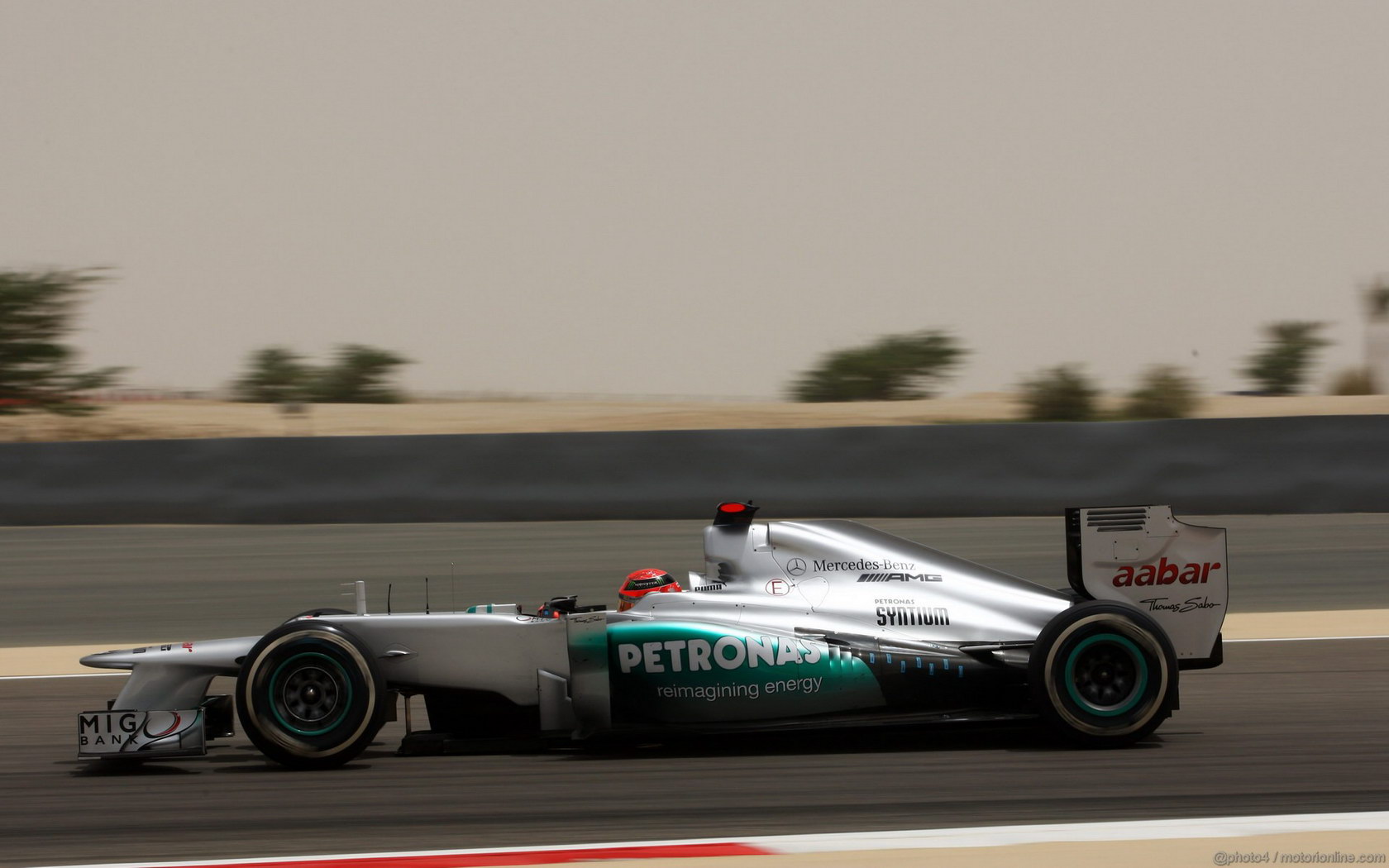 GP BAHRAIN 1680x1050