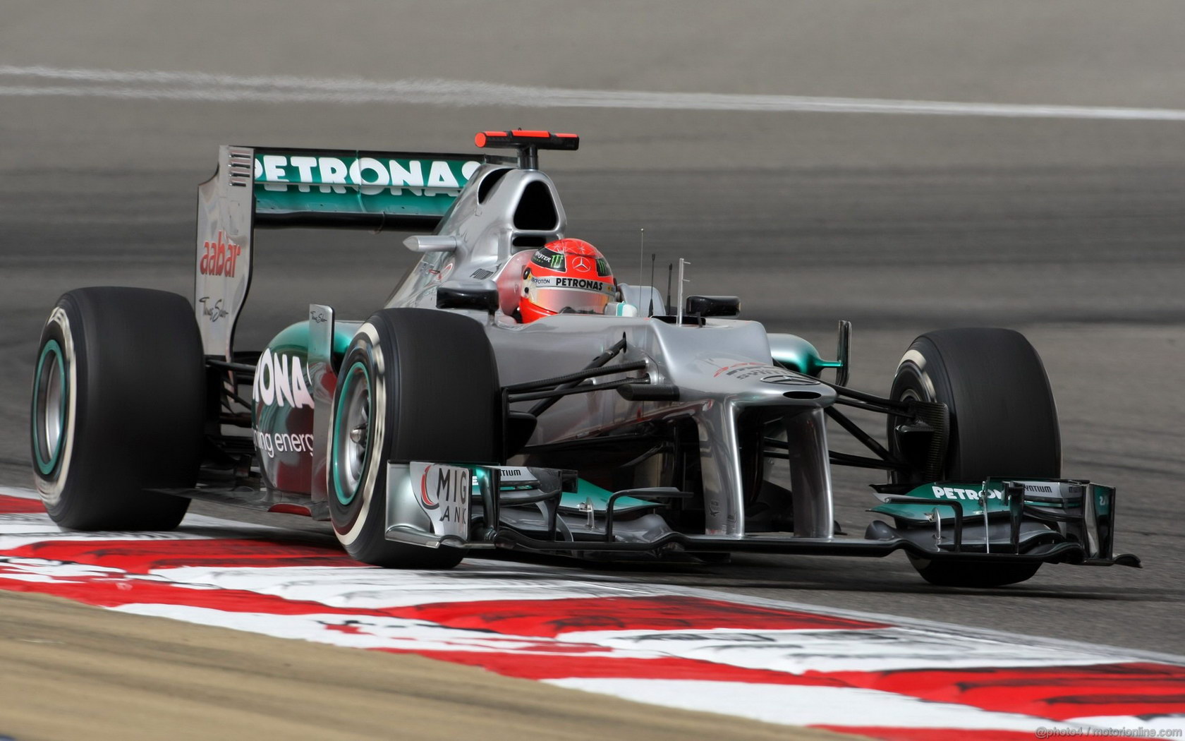 GP BAHRAIN 1680x1050