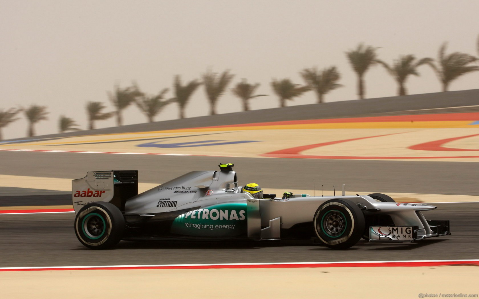 GP BAHRAIN 1680x1050