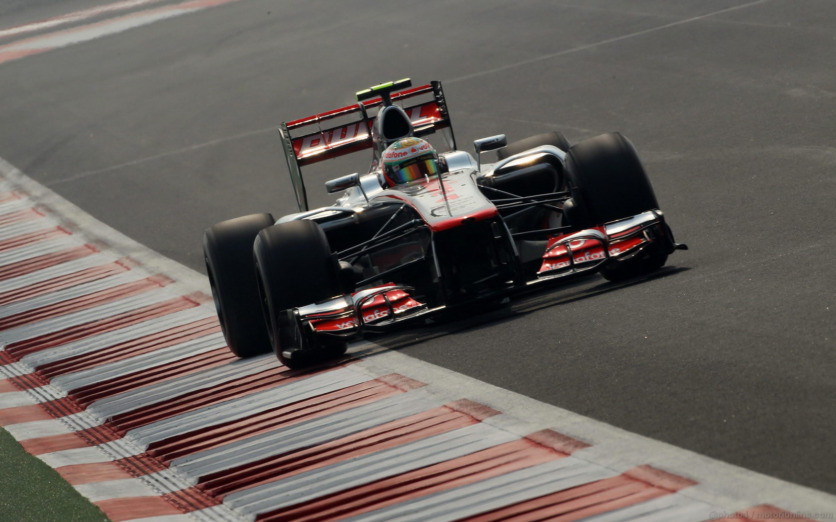 GP INDIA 1680x1050