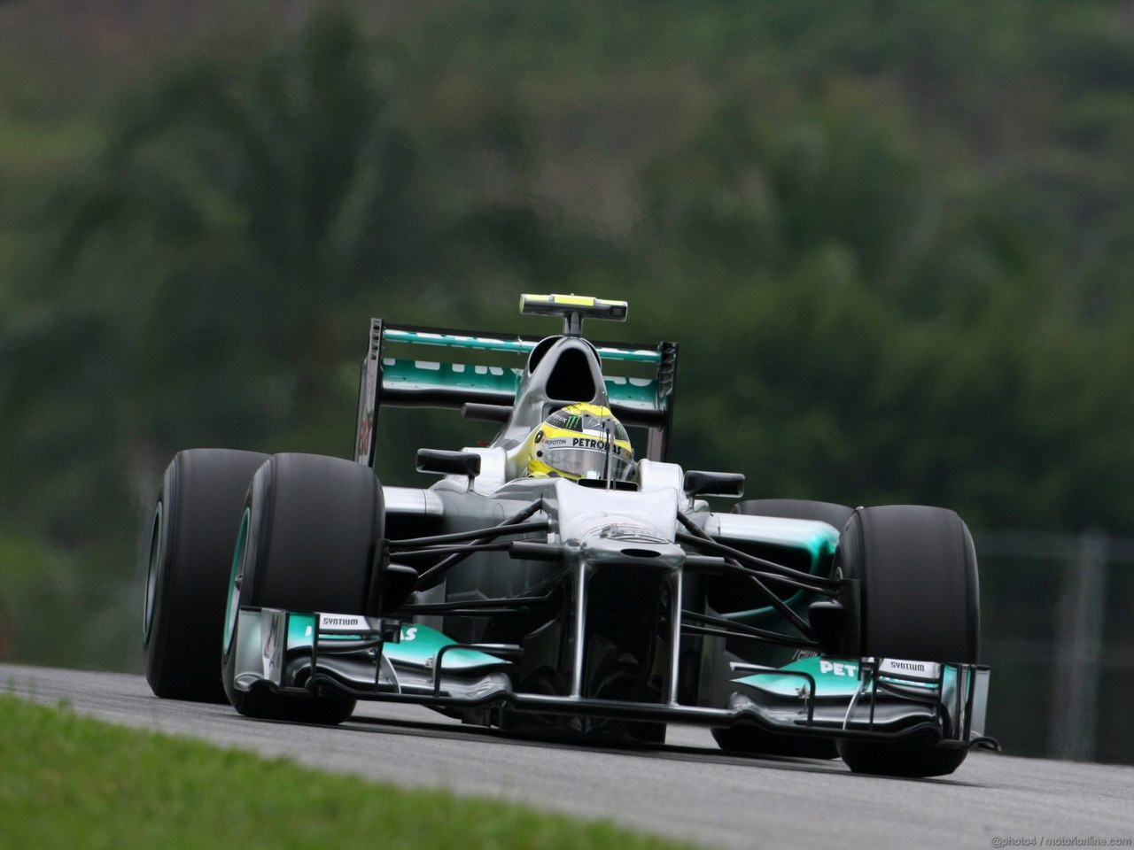 GP MALESIA 1280x960