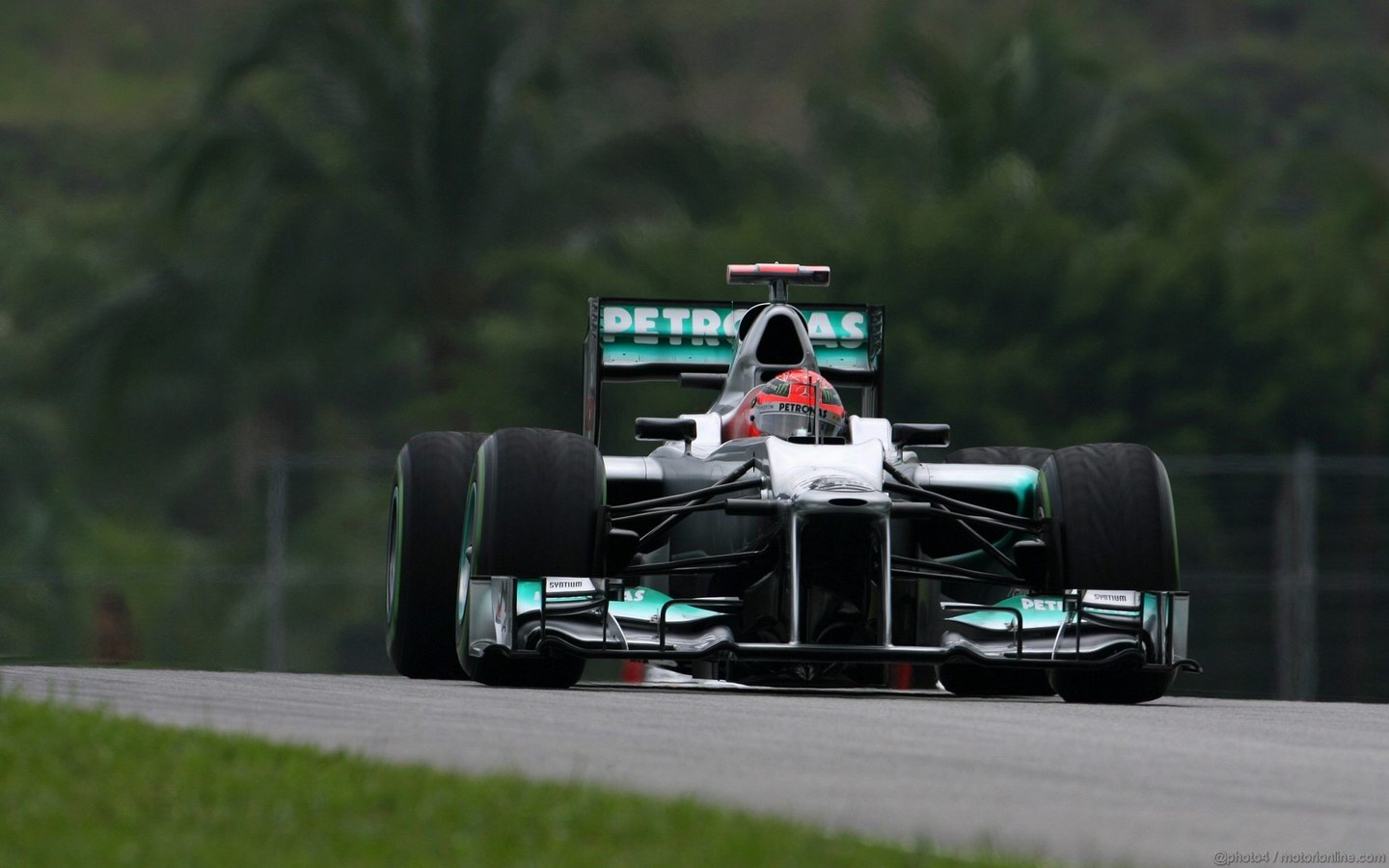 GP MALESIA 1440x900