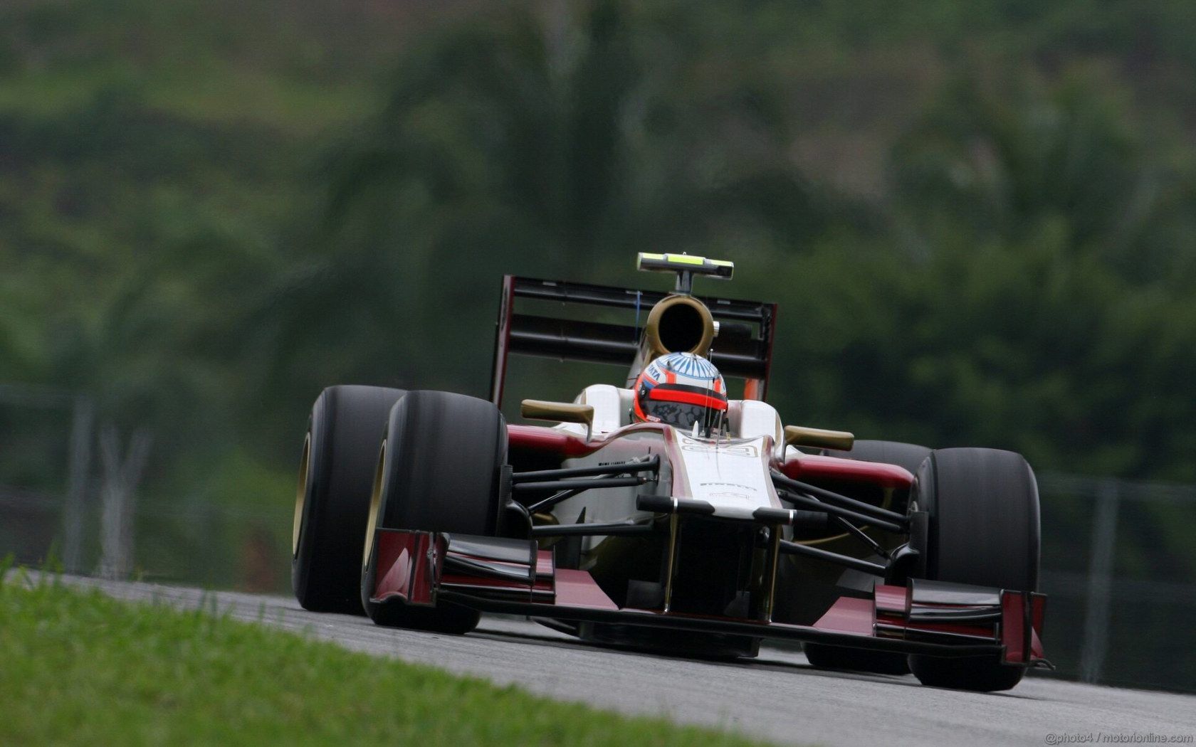 GP MALESIA 1680x1050