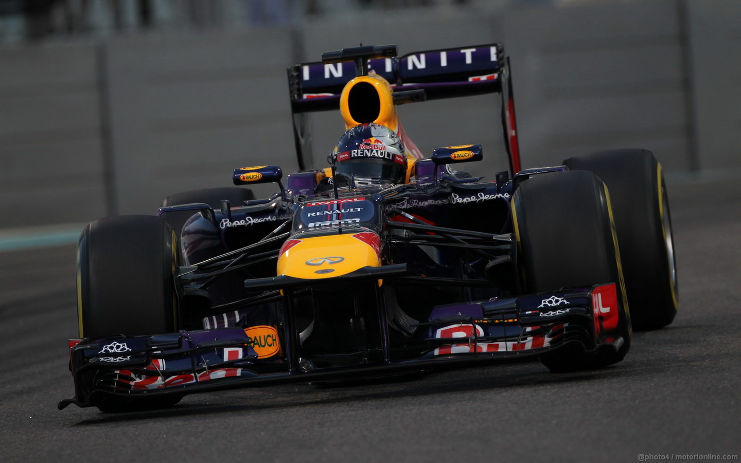 GP ABU DHABI 1440x900