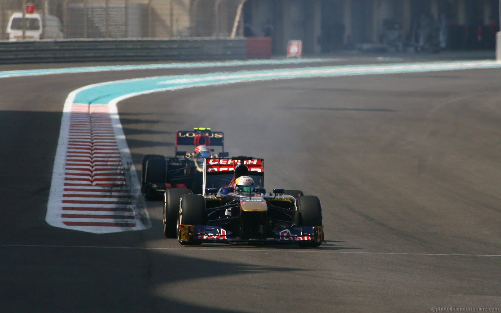 GP ABU DHABI 1680x1050