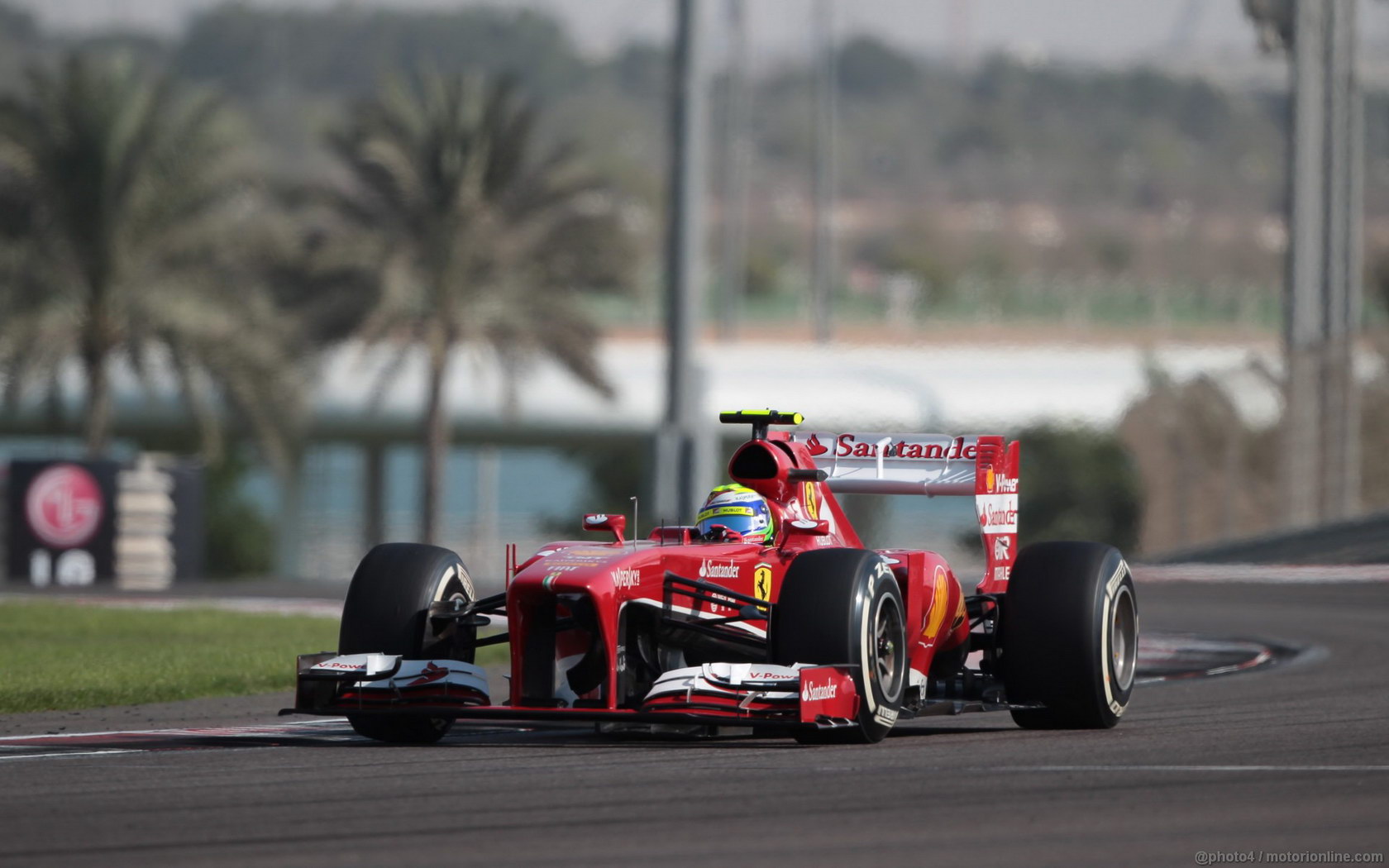 GP ABU DHABI 1680x1050