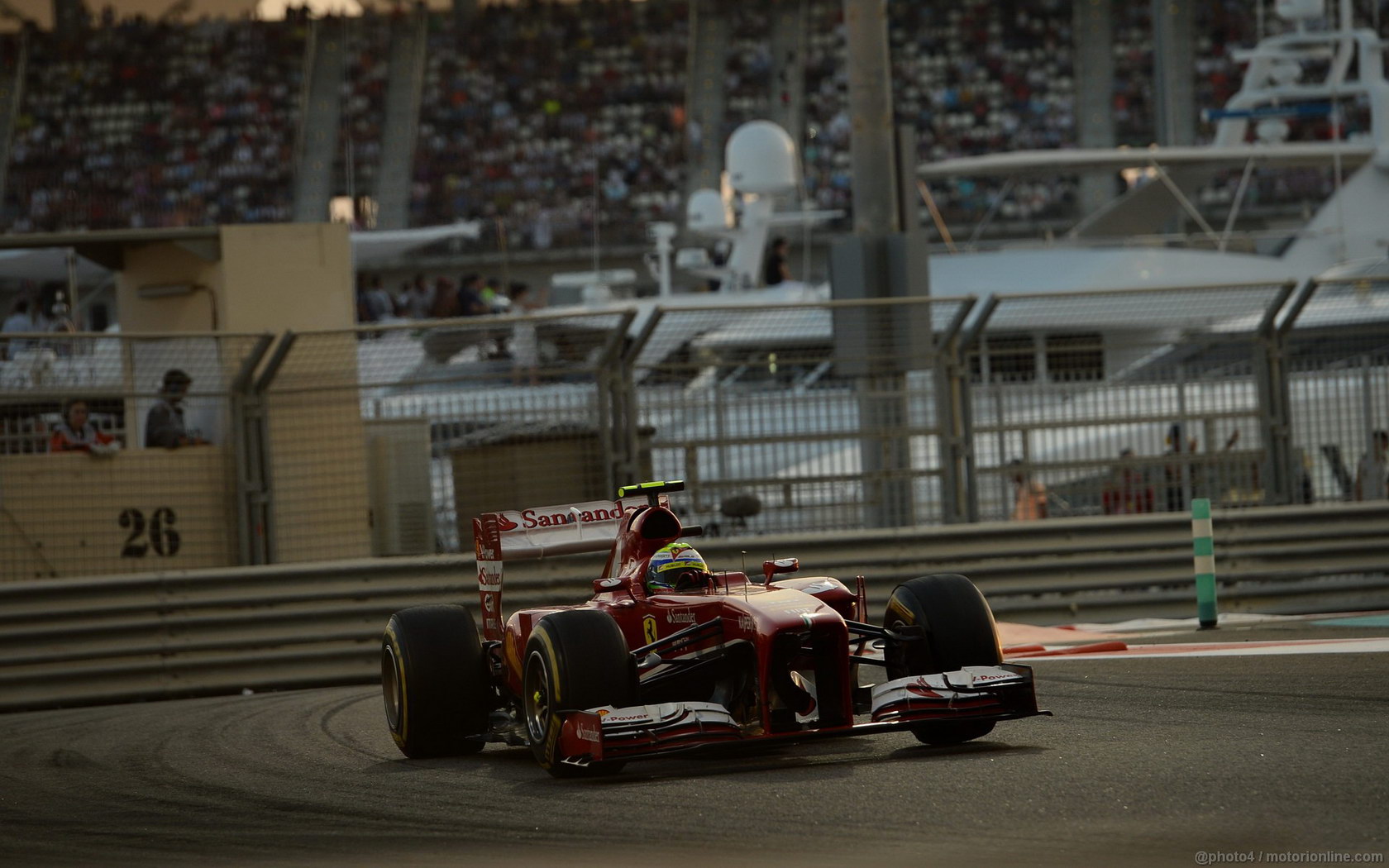 GP ABU DHABI 1680x1050