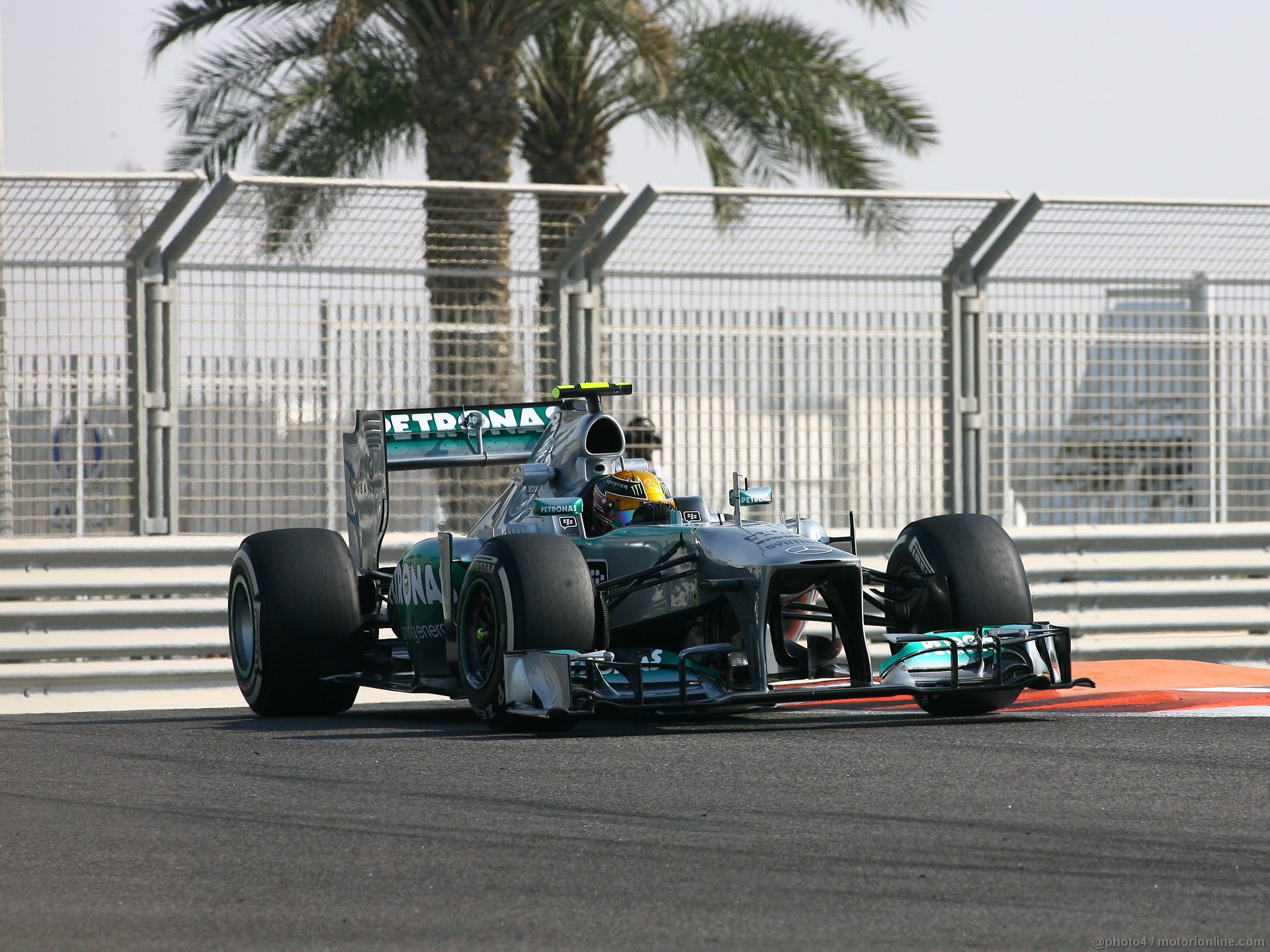 GP ABU DHABI 1920x1440