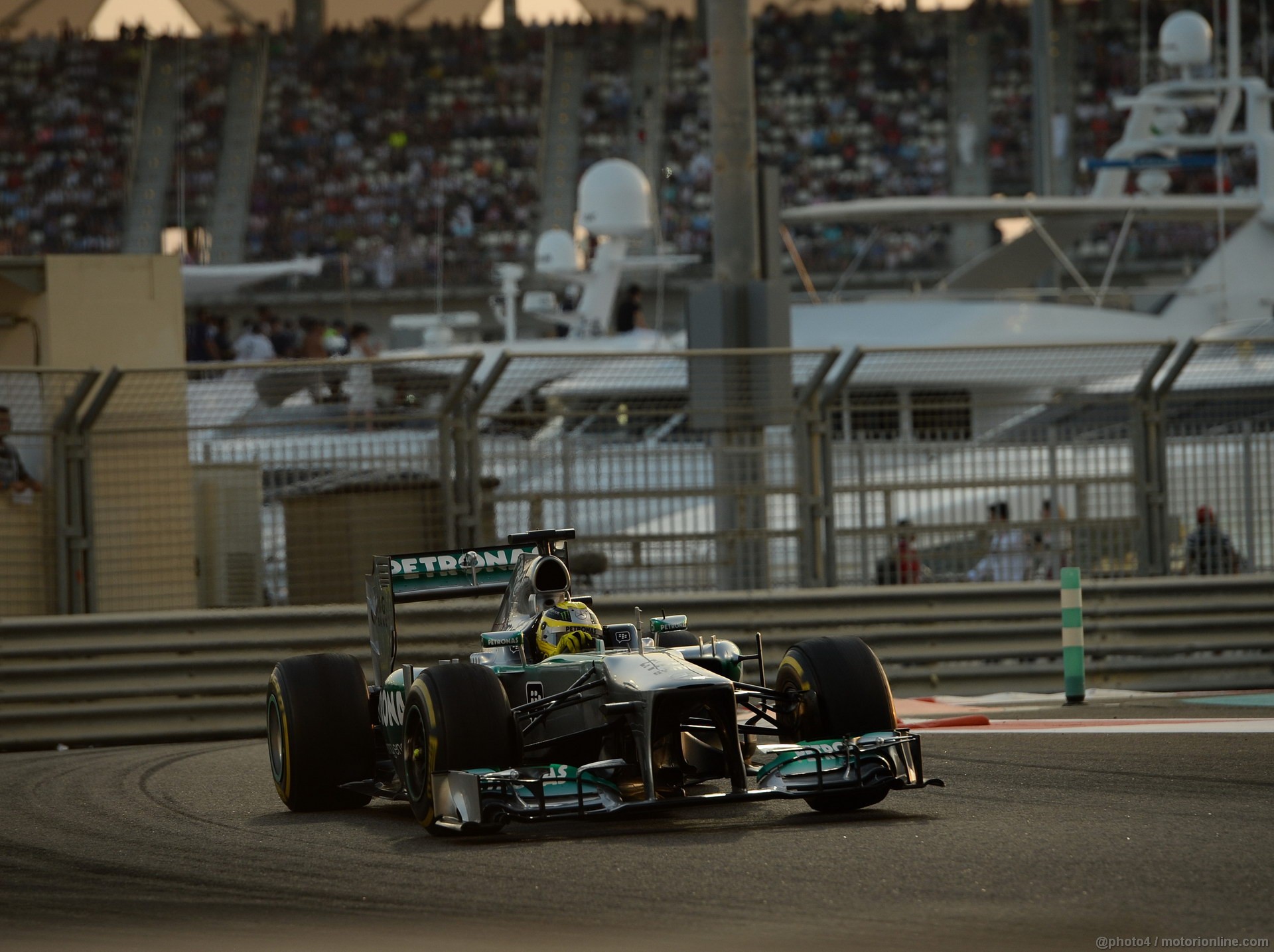 GP ABU DHABI 1920x1440